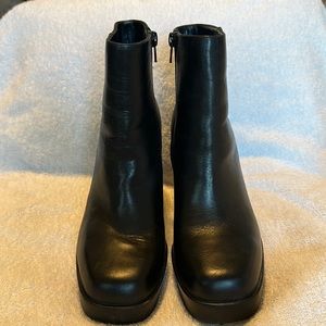Steve Madden Elie Block Heel Bootie